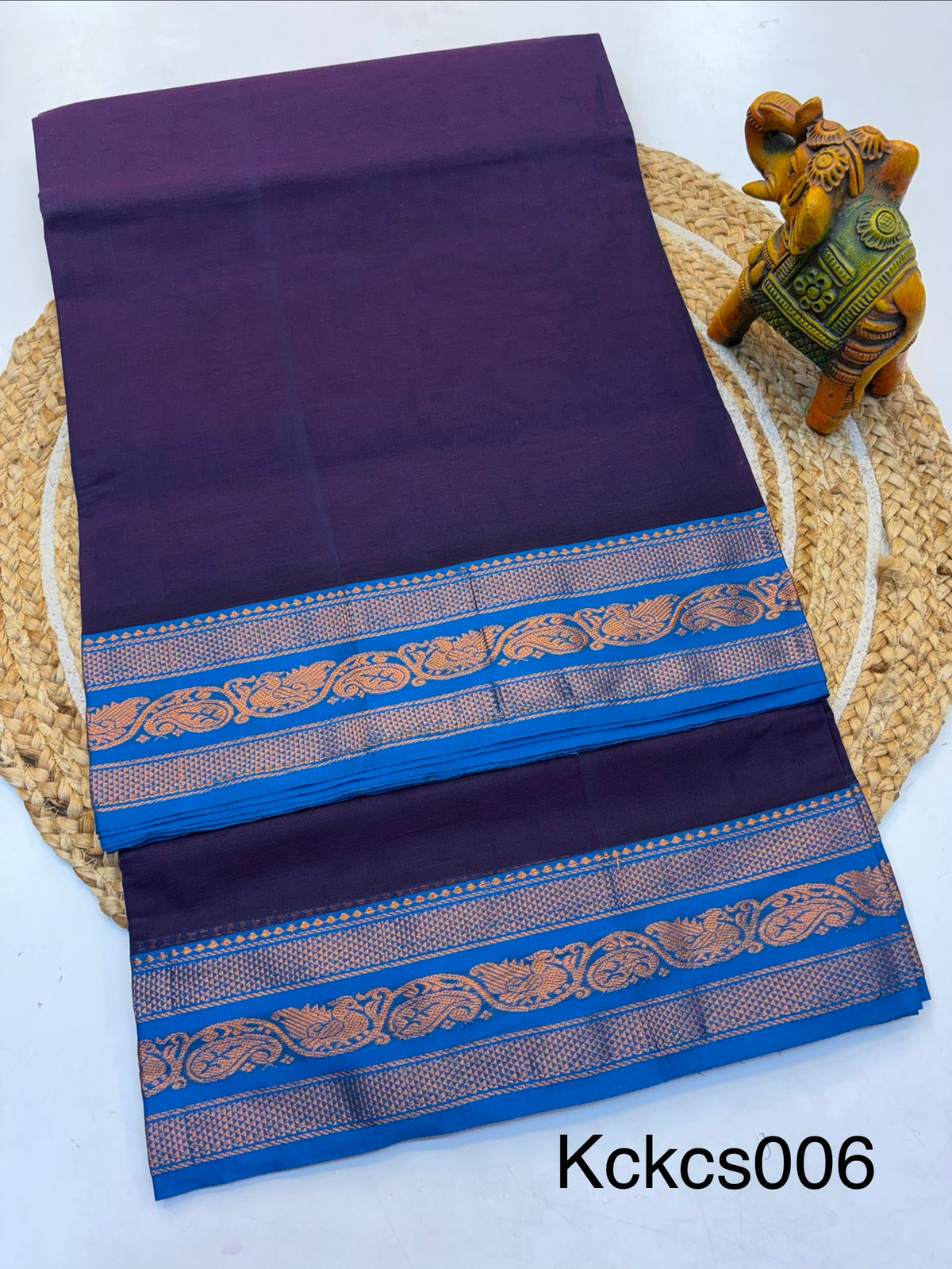Kanchi cotton saree Violet and Contrast blue Border - KCKCS006