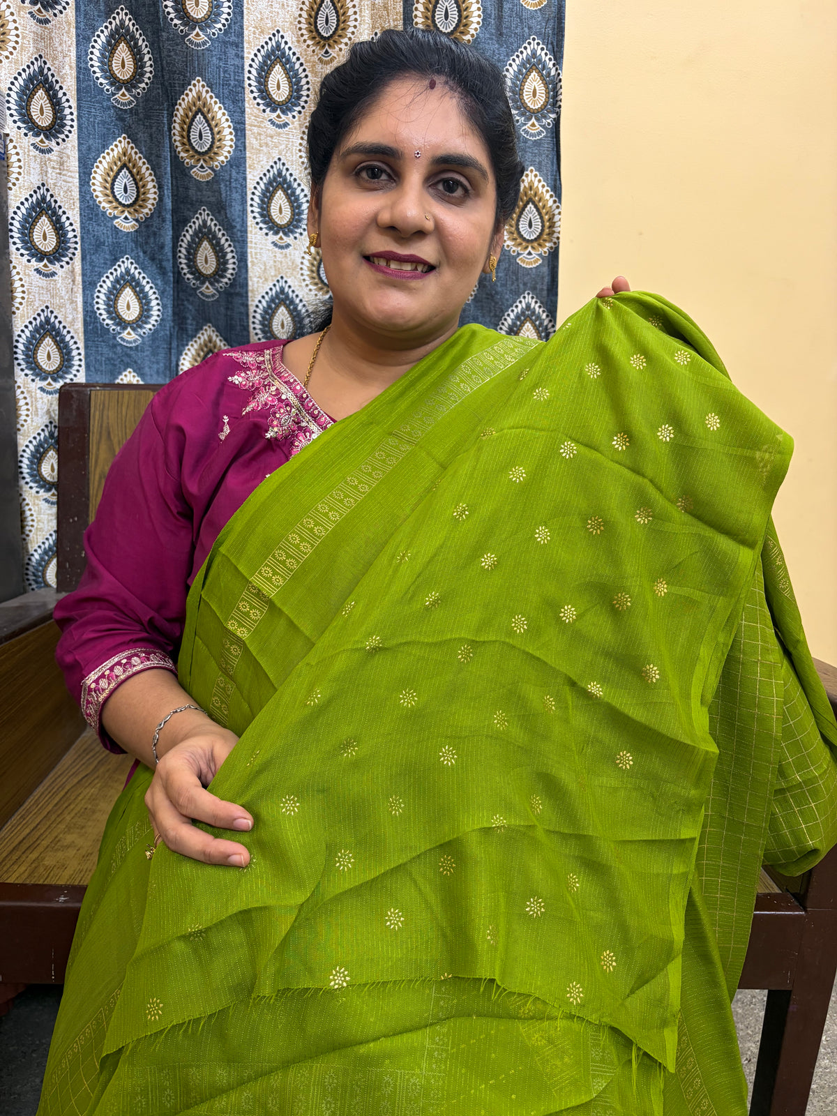 Budget-friendly Foil Print Saree(KCFS06)
