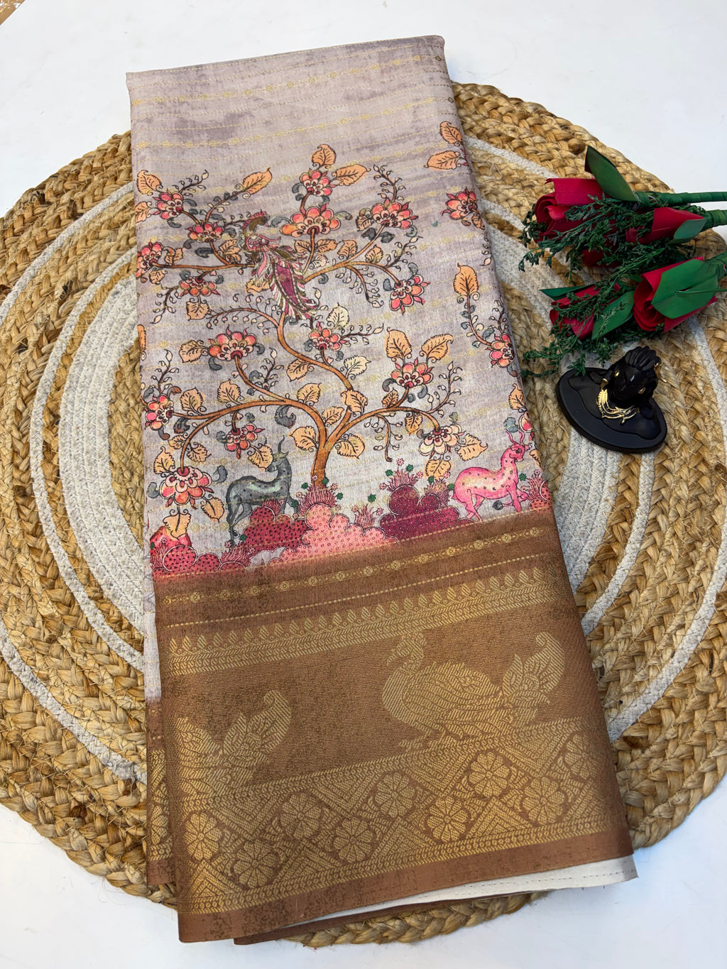 Kalamkari Silk Saree with Blouse and Extravagant Look (KCKS28)