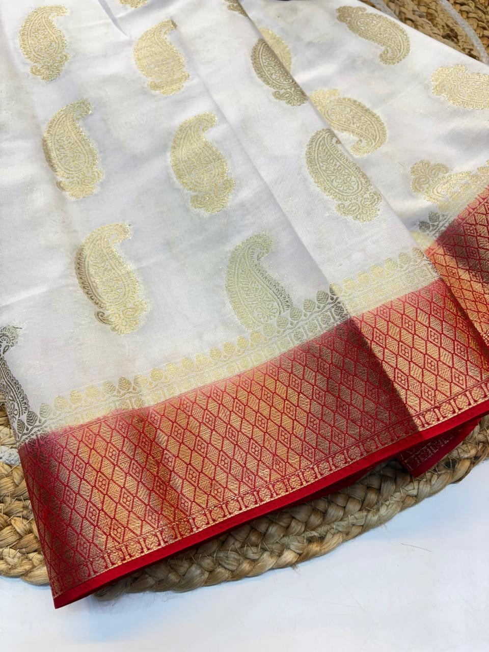 Mysore Silk Saree Elegant look.(KCMS10)