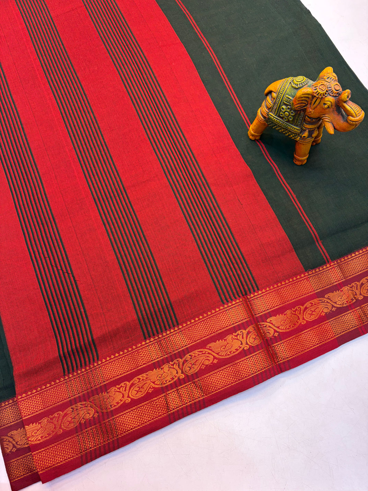 Kanchi cotton saree Bottle Green and Contrast Maroon Border - KCKCS001