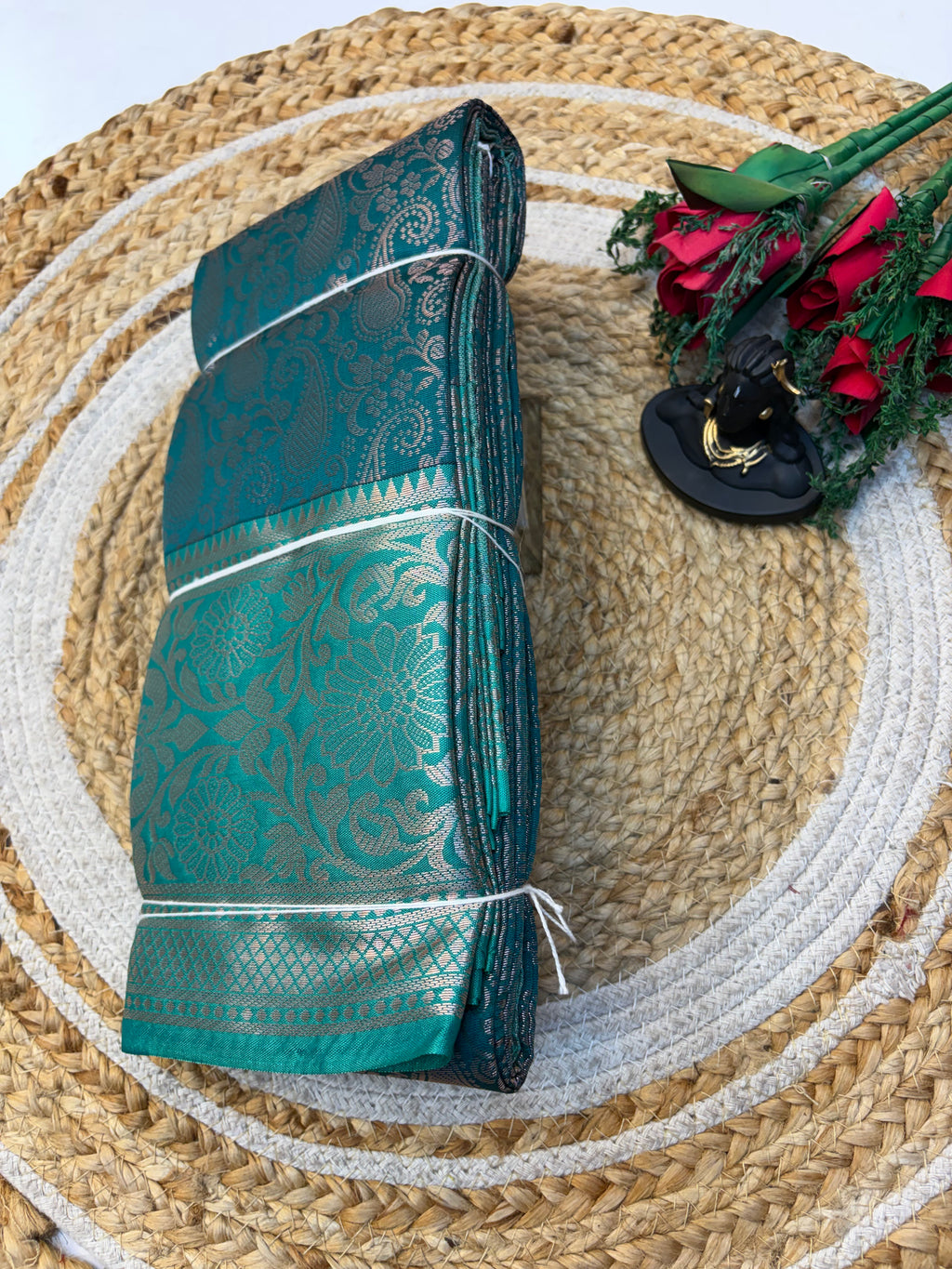 Banaras Semi-silk Saree for Premium and Elegant look.(KCBF29)