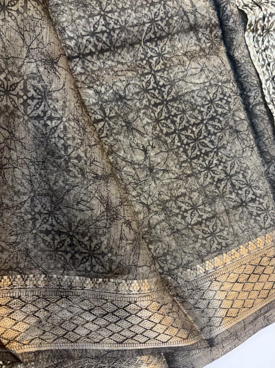 Fancy Cotton Blend Saree With Blouse, Fabulous Look and Budget-friendly pricing.(KCJC50)