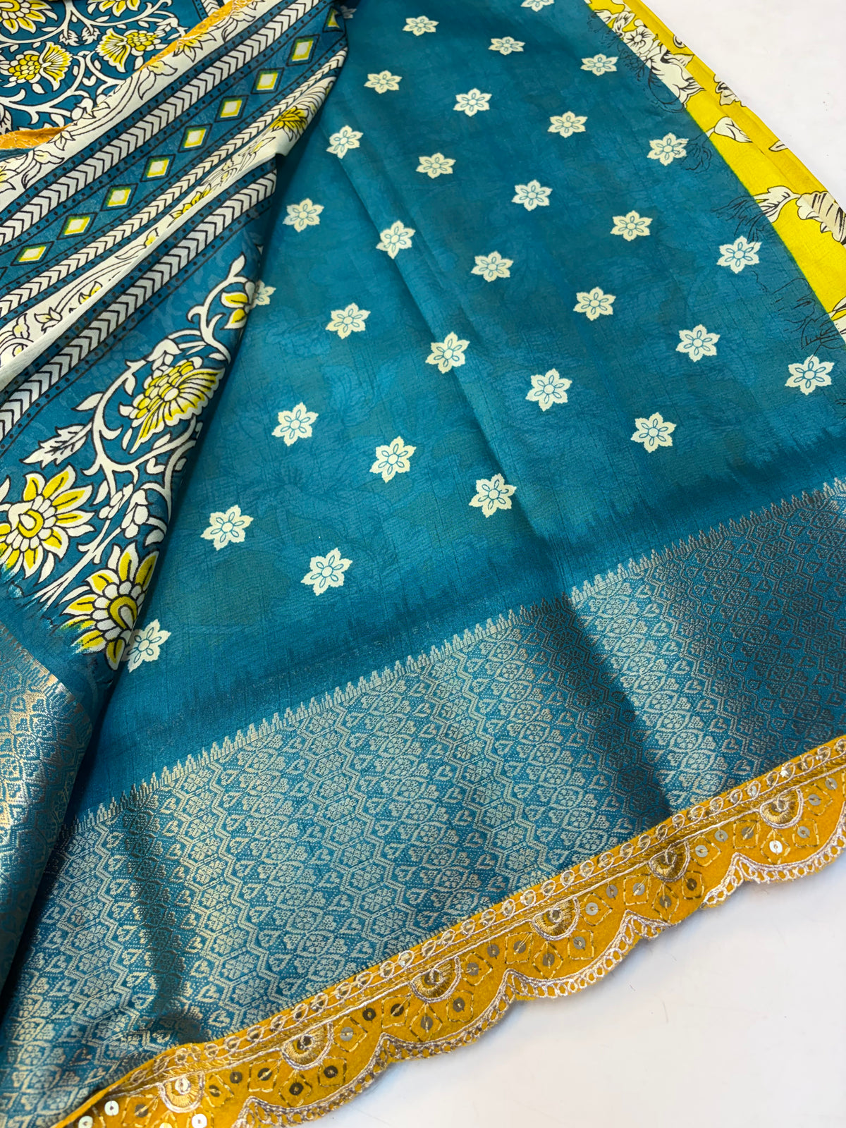 Fancy Dola Silk Saree with Blouse and Fabulous Look.(KCST32)