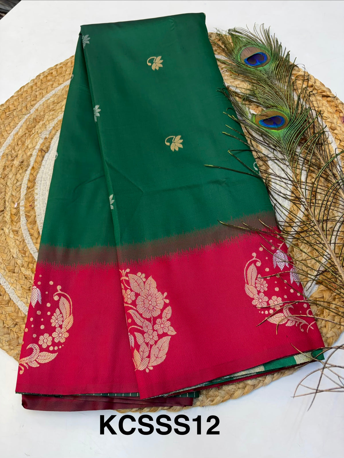 Soft Silk Saree Dark Green  Colour With Reddish Pink Border -(KCSSS12)