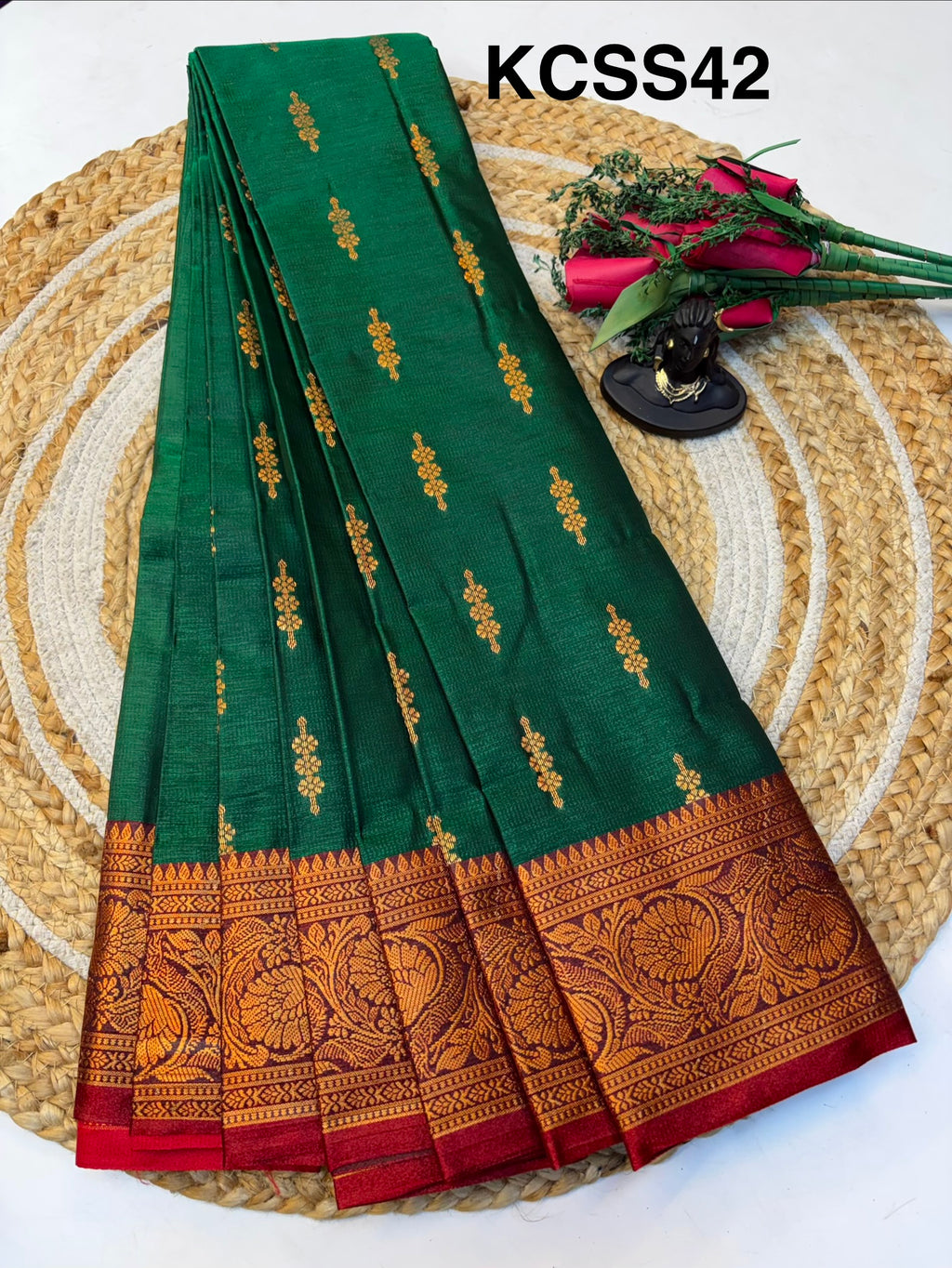 Soft Silk Saree with Blouse and Luxurious Look(KCSS42)