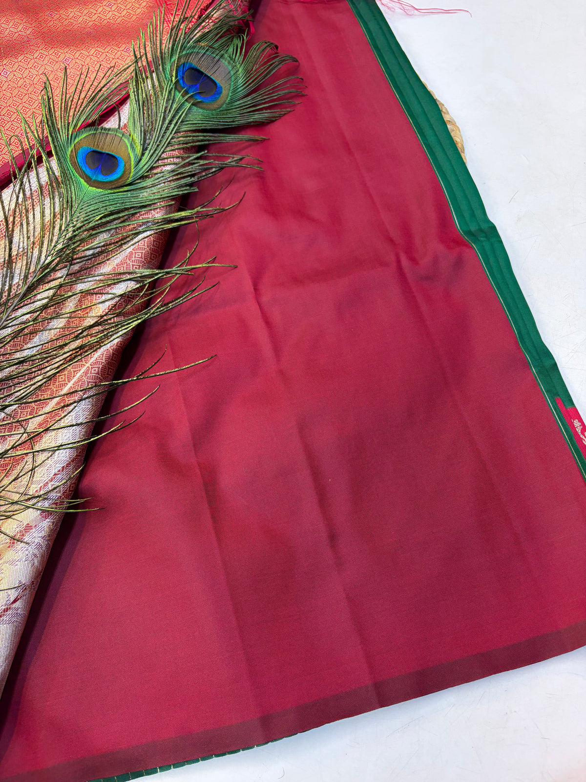 Soft Silk Saree Dark Green Colour With Reddish pink Border -(KCSSS02)