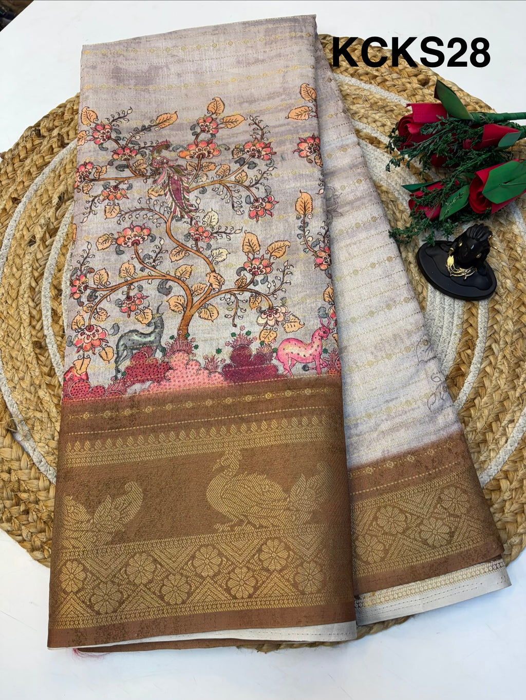 Kalamkari Silk Saree with Blouse and Extravagant Look (KCKS28)