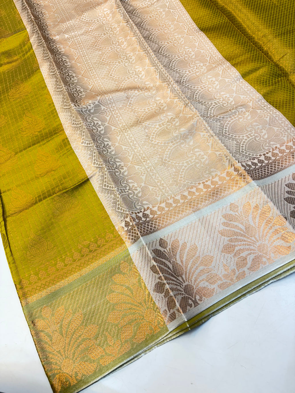 Fancy Tissue Border Silk Saree for Premium Look (KCBF39)