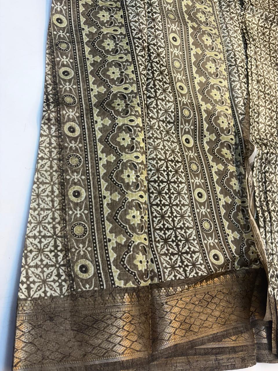 Fancy Cotton Blend Saree With Blouse, Fabulous Look and Budget-friendly pricing.(KCJC50)